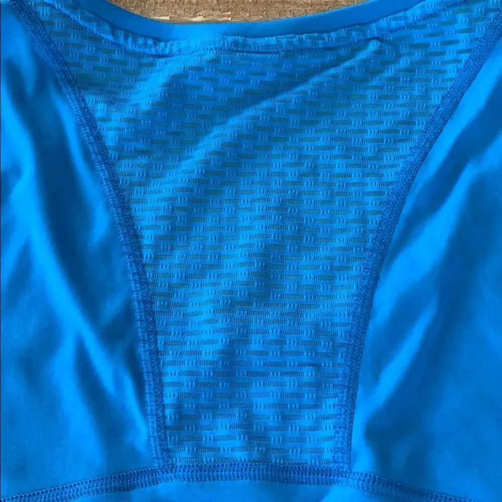 Under Armour Royal Blue running shirt M